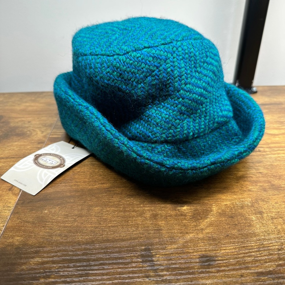 Aran Sweater Market Killybegs Jade Ireland Wool Herringbone‎ Cloche Hat Teal